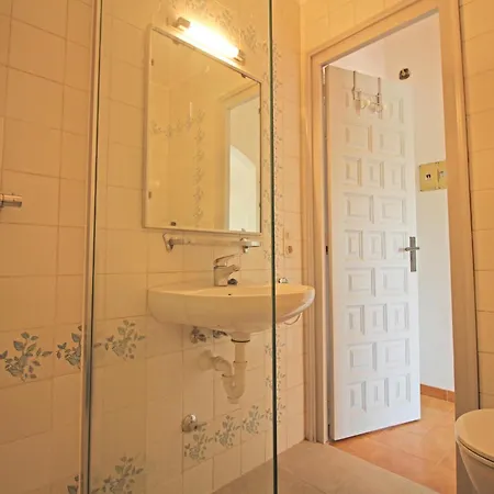 Basic Comfort Poblat Tipic 0168 Apartman